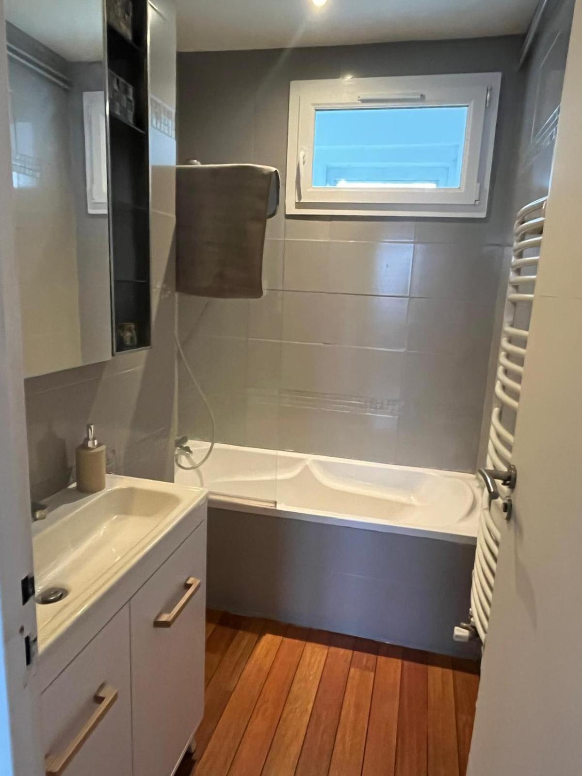 شقة Charming Cozy Nest In نانت المظهر الخارجي الصورة