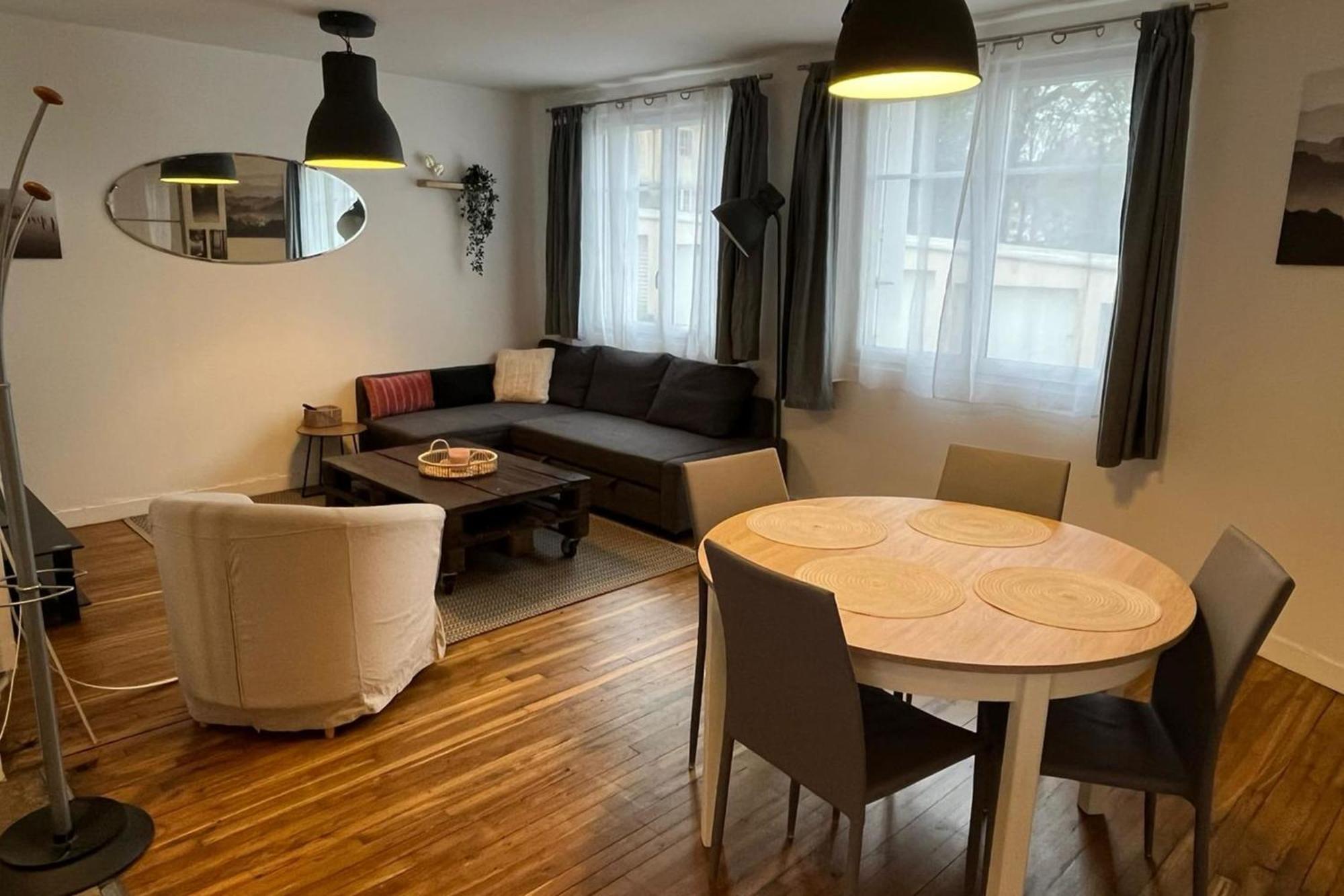شقة Charming Cozy Nest In نانت المظهر الخارجي الصورة